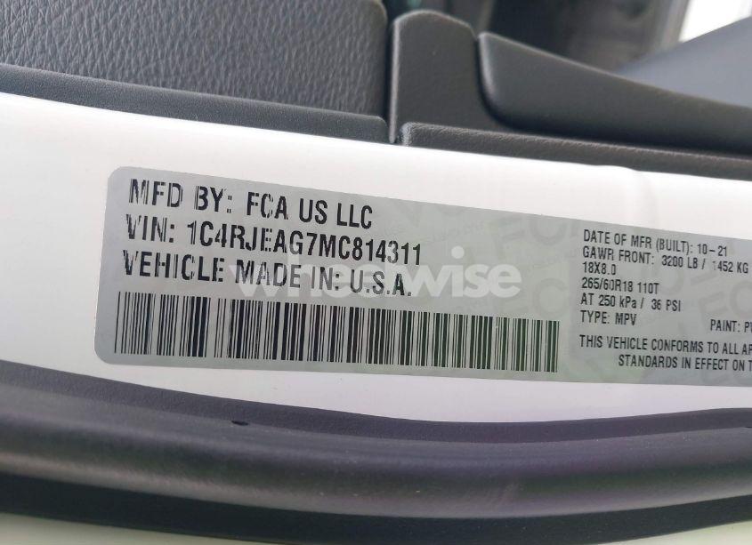 Photo 6 of 2021 Jeep Grand CHEROKEE LAREDO X 4X2 (VIN 1C4RJEAG7MC814311)