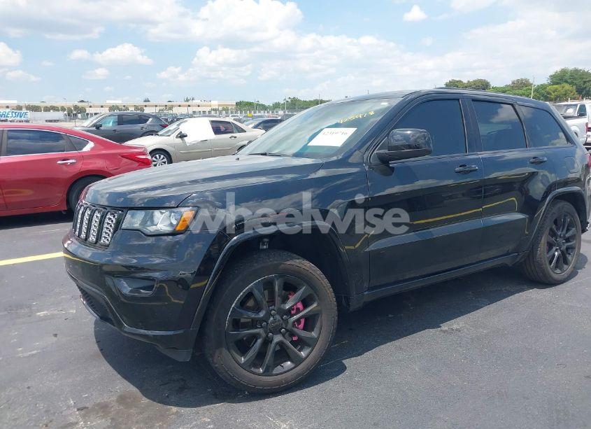 Photo 2 of 2021 Jeep Grand CHEROKEE LAREDO X 4X2 (VIN 1C4RJEAG7MC844473)