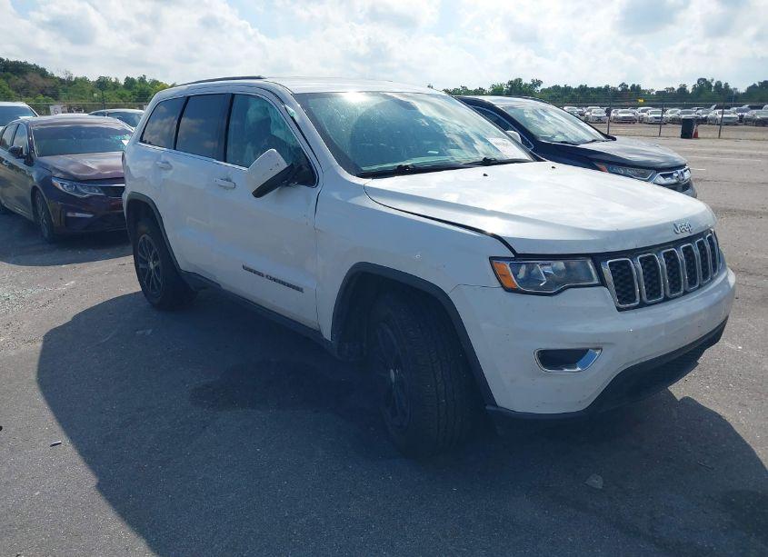 2022 Jeep Grand CHEROKEE WK LAREDO X 4X2 (VIN 1C4RJEAG7NC153347) main photo