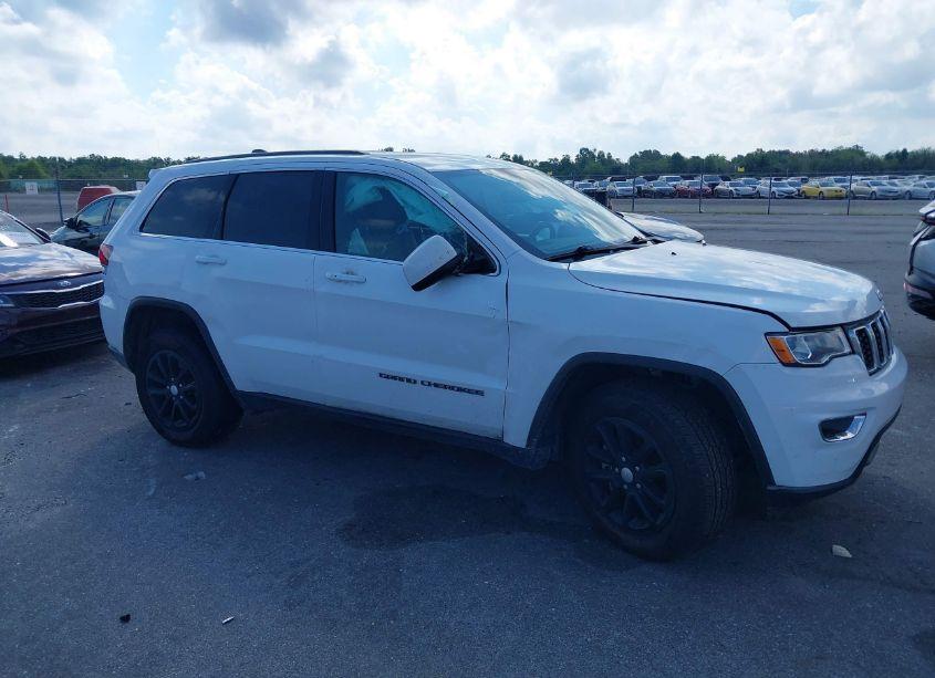 Photo 13 of 2022 Jeep Grand CHEROKEE WK LAREDO X 4X2 (VIN 1C4RJEAG7NC153347)
