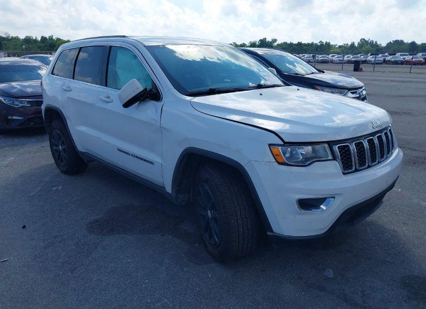 Photo 3 of 2022 Jeep Grand CHEROKEE WK LAREDO X 4X2 (VIN 1C4RJEAG7NC153347)