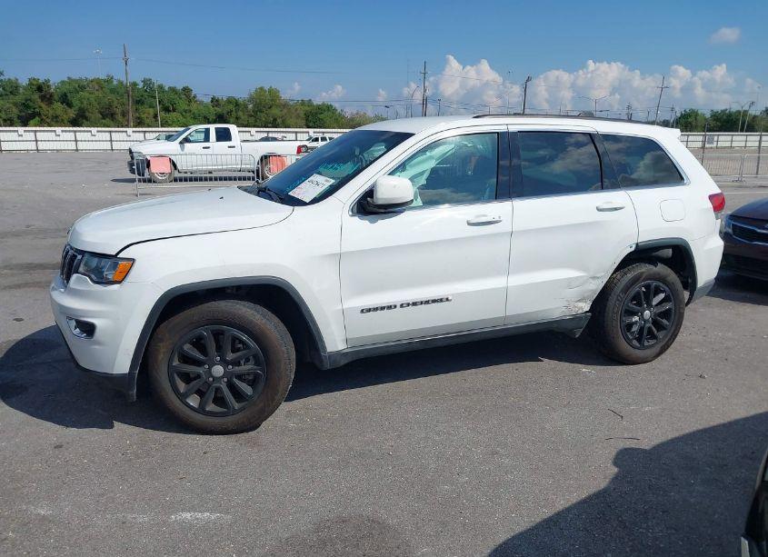 Photo 6 of 2022 Jeep Grand CHEROKEE WK LAREDO X 4X2 (VIN 1C4RJEAG7NC153347)