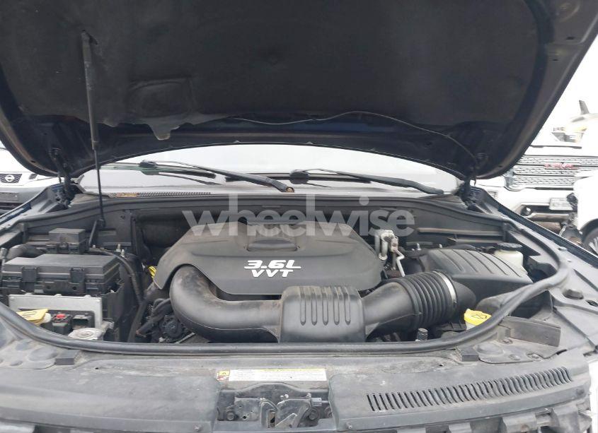 Photo 10 of 2012 Jeep Grand CHEROKEE LAREDO (VIN 1C4RJEAG8CC186029)