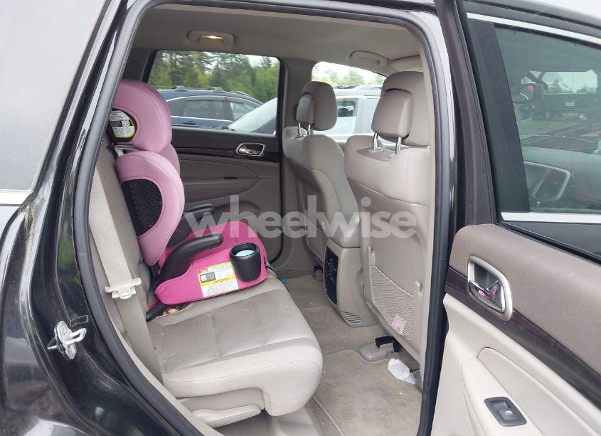 Photo 8 of 2012 Jeep Grand CHEROKEE LAREDO (VIN 1C4RJEAG8CC305326)