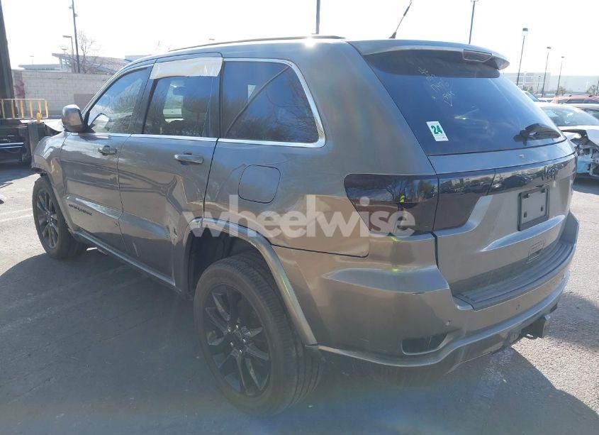 Photo 3 of 2012 Jeep Grand CHEROKEE LAREDO (VIN 1C4RJEAG8CC355935)