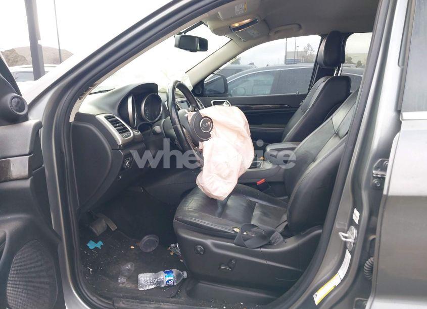 Photo 5 of 2012 Jeep Grand CHEROKEE LAREDO (VIN 1C4RJEAG8CC355935)