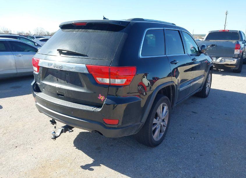 Photo 4 of 2013 Jeep Grand CHEROKEE LAREDO (VIN 1C4RJEAG8DC632567)