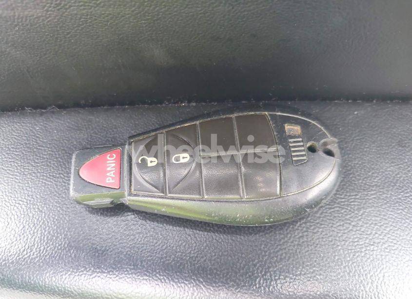 Photo 11 of 2013 Jeep Grand CHEROKEE LAREDO (VIN 1C4RJEAG8DC647053)