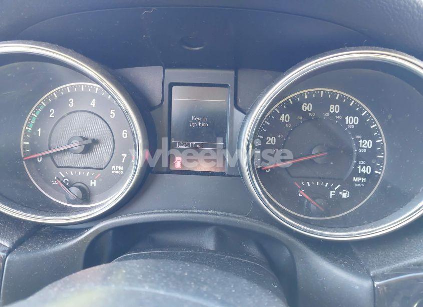 Photo 7 of 2013 Jeep Grand CHEROKEE LAREDO (VIN 1C4RJEAG8DC647053)