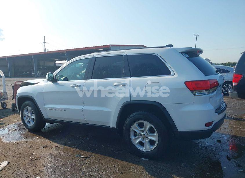 Photo 14 of 2015 Jeep Grand CHEROKEE LAREDO (VIN 1C4RJEAG8FC833842)