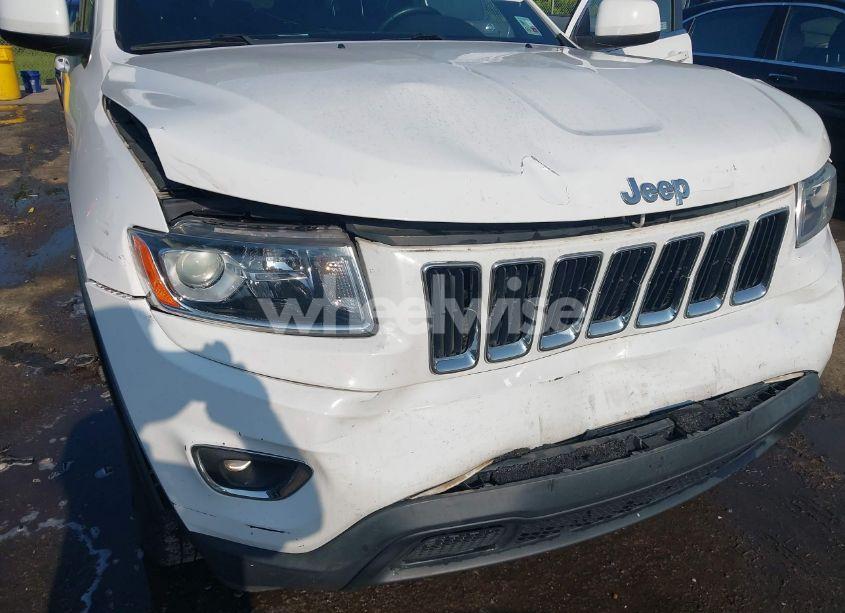 Photo 6 of 2015 Jeep Grand CHEROKEE LAREDO (VIN 1C4RJEAG8FC833842)