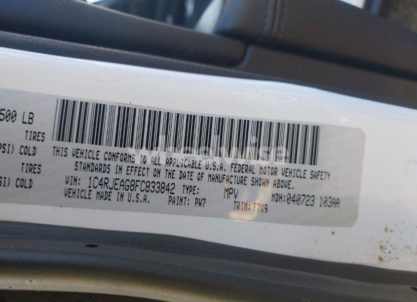 Photo 9 of 2015 Jeep Grand CHEROKEE LAREDO (VIN 1C4RJEAG8FC833842)