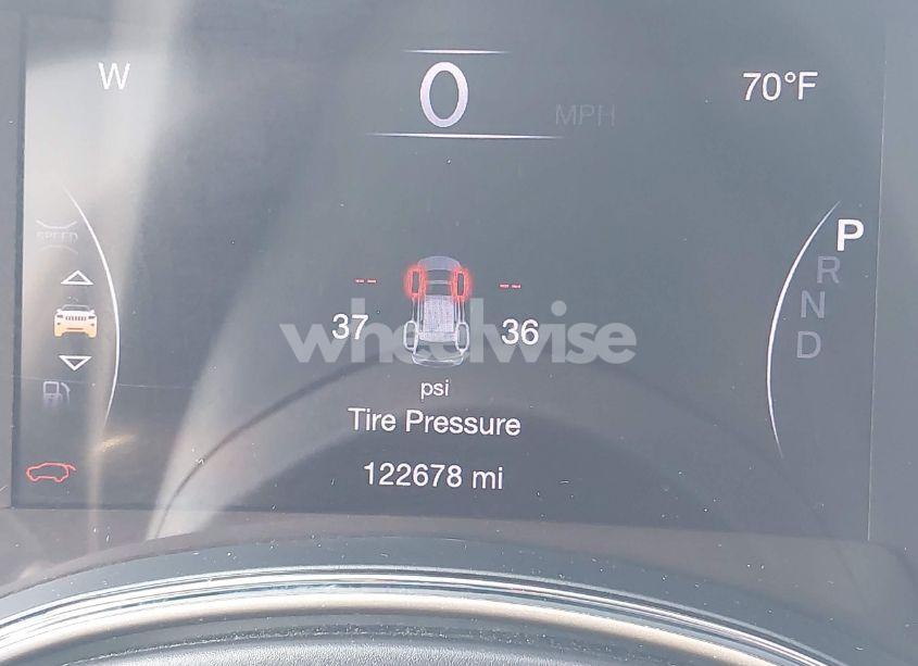 Photo 15 of 2017 Jeep Grand CHEROKEE LAREDO 4X2 (VIN 1C4RJEAG8HC647382)