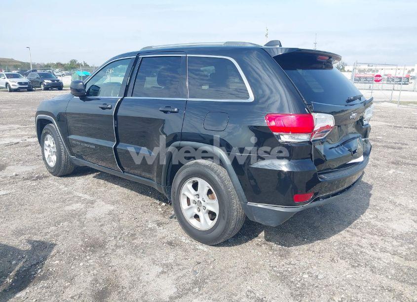 Photo 3 of 2017 Jeep Grand CHEROKEE LAREDO 4X2 (VIN 1C4RJEAG8HC647382)