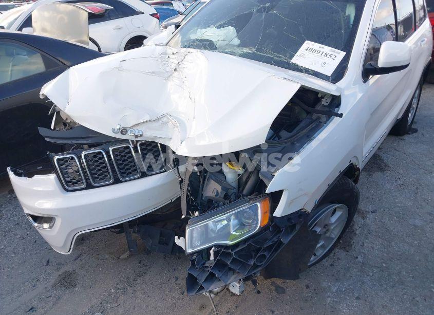 Photo 17 of 2017 Jeep Grand CHEROKEE LAREDO 4X2 (VIN 1C4RJEAG8HC928193)