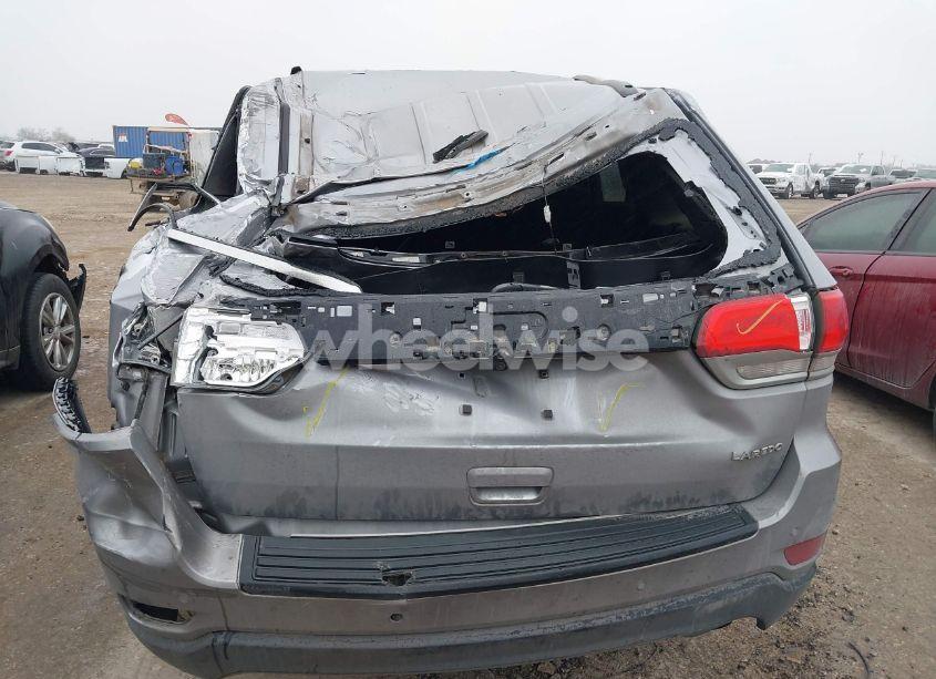 Photo 15 of 2018 Jeep Grand CHEROKEE LAREDO 4X2 (VIN 1C4RJEAG8JC382825)