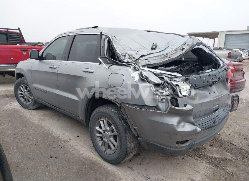 Photo 3 of 2018 Jeep Grand CHEROKEE LAREDO 4X2 (VIN 1C4RJEAG8JC382825)