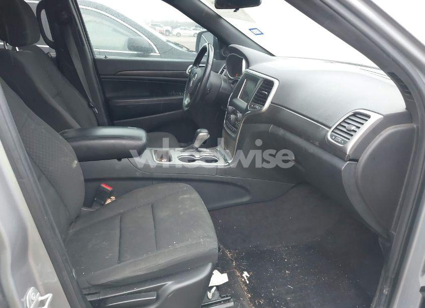 Photo 5 of 2018 Jeep Grand CHEROKEE LAREDO 4X2 (VIN 1C4RJEAG8JC382825)