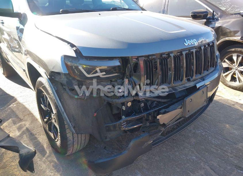 Photo 6 of 2012 Jeep Grand CHEROKEE LAREDO (VIN 1C4RJEAG9CC202061)