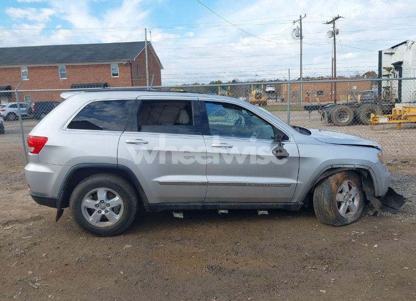 Photo 13 of 2012 Jeep Grand CHEROKEE LAREDO (VIN 1C4RJEAG9CC215439)