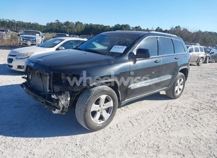 Photo 2 of 2012 Jeep Grand CHEROKEE LAREDO (VIN 1C4RJEAG9CC261062)