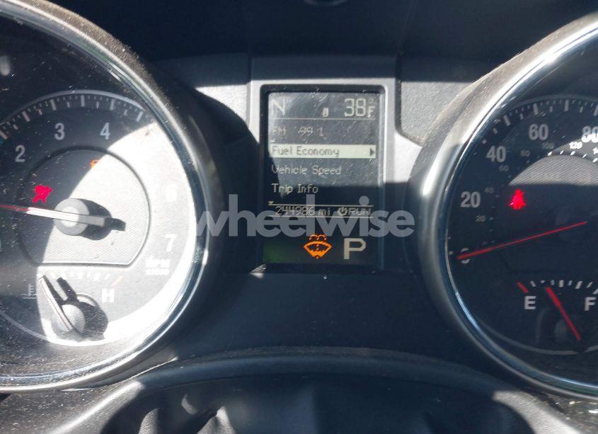 Photo 7 of 2012 Jeep Grand CHEROKEE LAREDO (VIN 1C4RJEAG9CC261062)