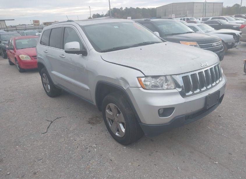 2013 Jeep Grand CHEROKEE LAREDO (VIN 1C4RJEAG9DC538312) main photo
