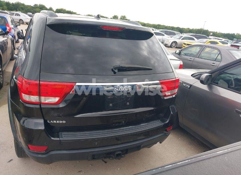 Photo 17 of 2013 Jeep Grand CHEROKEE LAREDO (VIN 1C4RJEAG9DC569835)