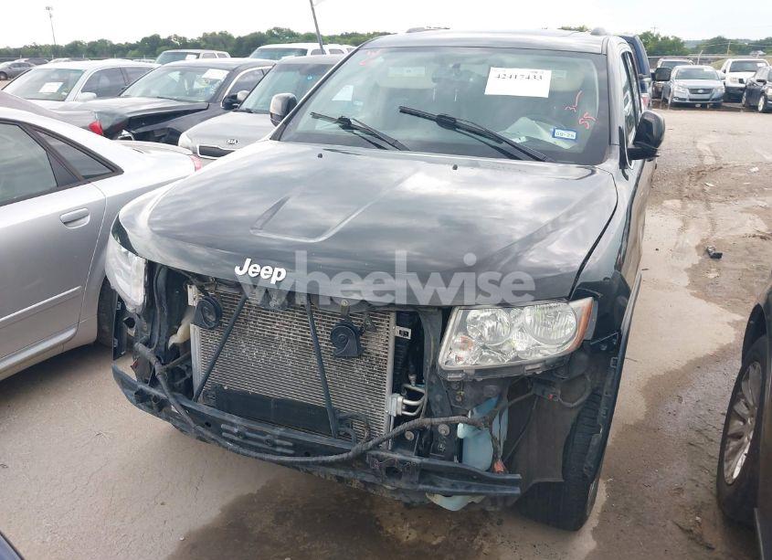 Photo 6 of 2013 Jeep Grand CHEROKEE LAREDO (VIN 1C4RJEAG9DC569835)