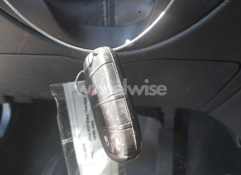 Photo 11 of 2014 Jeep Grand CHEROKEE LAREDO (VIN 1C4RJEAG9EC145010)