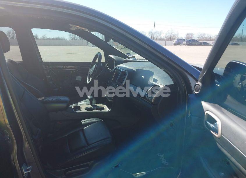 Photo 5 of 2014 Jeep Grand CHEROKEE LAREDO (VIN 1C4RJEAG9EC145010)