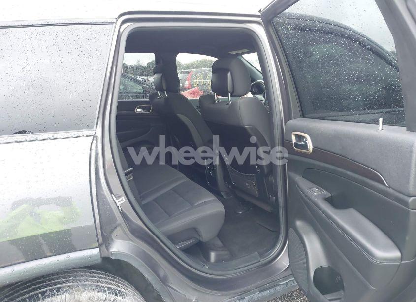 Photo 8 of 2014 Jeep Grand CHEROKEE LAREDO (VIN 1C4RJEAG9EC549974)