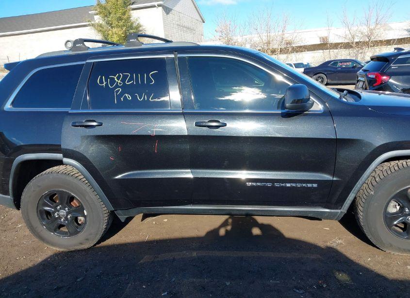 Photo 13 of 2015 Jeep Grand CHEROKEE LAREDO (VIN 1C4RJEAG9FC160706)