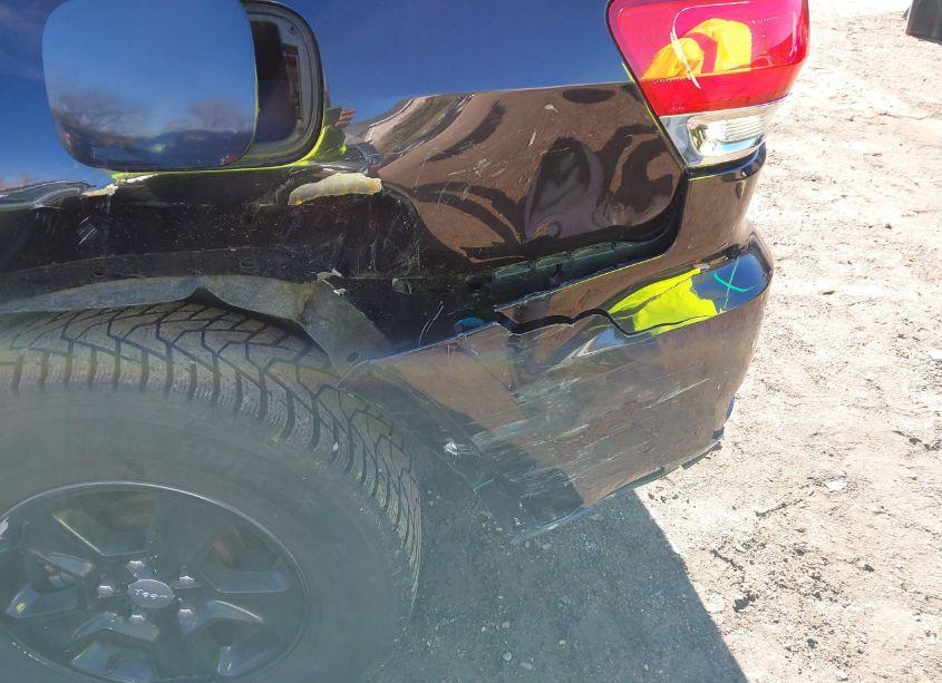 Photo 6 of 2015 Jeep Grand CHEROKEE LAREDO (VIN 1C4RJEAG9FC160706)