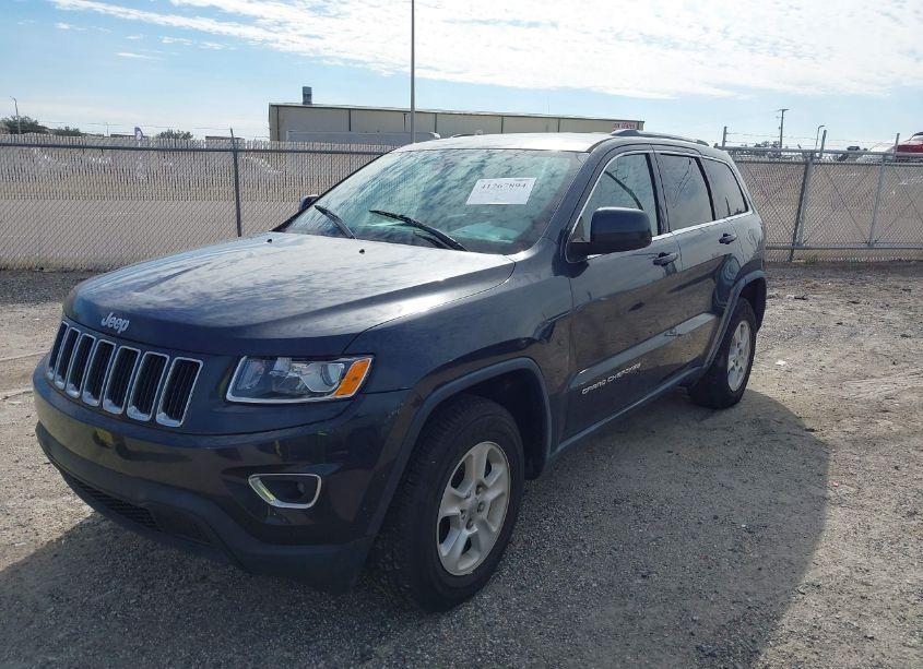 Photo 2 of 2015 Jeep Grand CHEROKEE LAREDO (VIN 1C4RJEAG9FC808268)