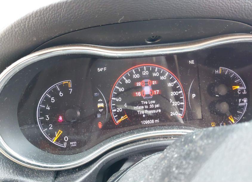 Photo 7 of 2015 Jeep Grand CHEROKEE LAREDO (VIN 1C4RJEAG9FC808268)