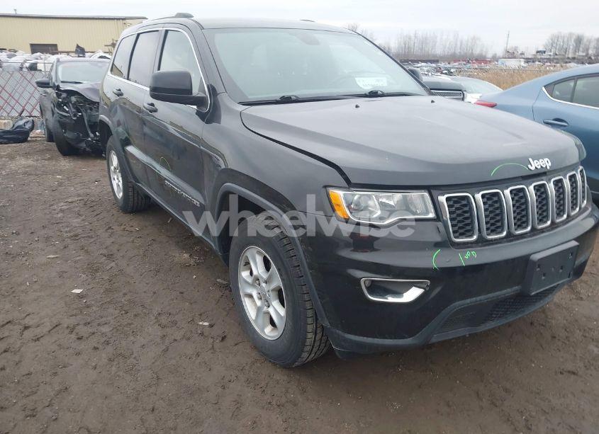 2017 Jeep Grand CHEROKEE LAREDO 4X2 (VIN 1C4RJEAG9HC888111) main photo