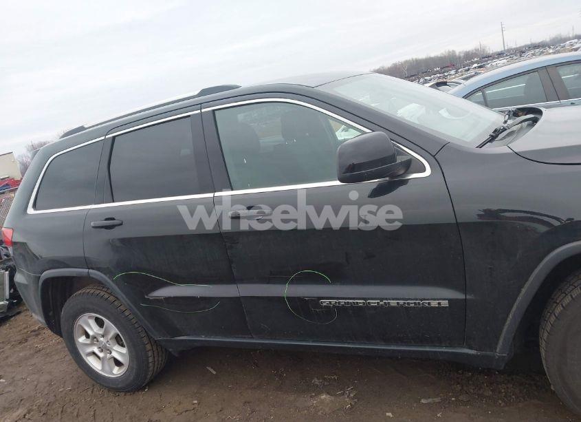 Photo 13 of 2017 Jeep Grand CHEROKEE LAREDO 4X2 (VIN 1C4RJEAG9HC888111)