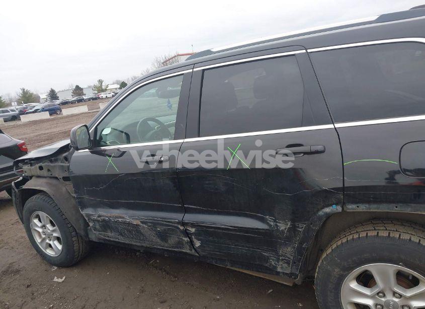 Photo 14 of 2017 Jeep Grand CHEROKEE LAREDO 4X2 (VIN 1C4RJEAG9HC888111)