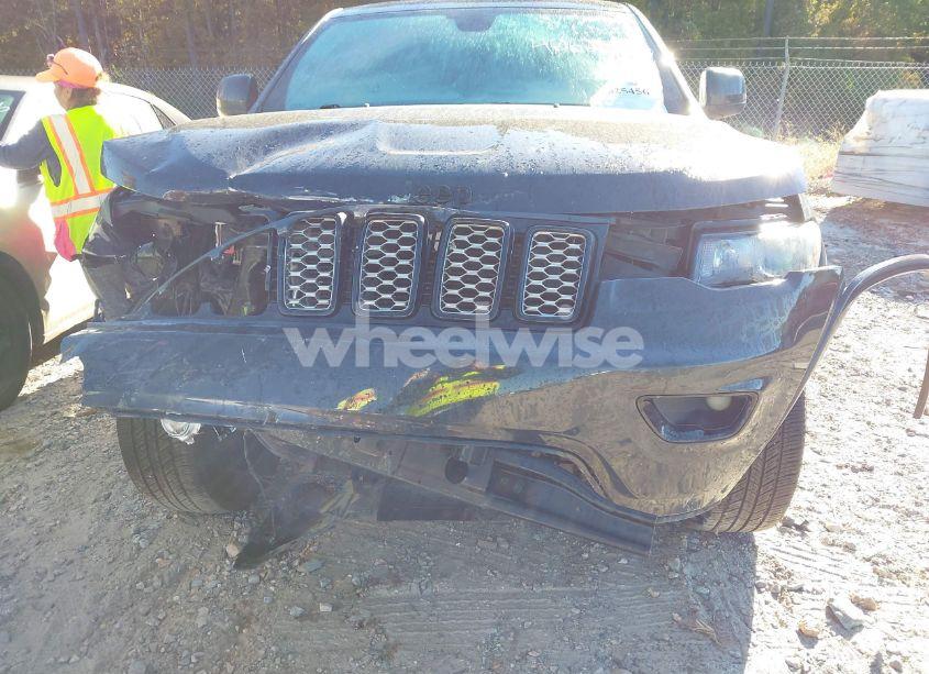 Photo 12 of 2017 Jeep Grand CHEROKEE ALTITUDE 4X2 (VIN 1C4RJEAG9HC953331)