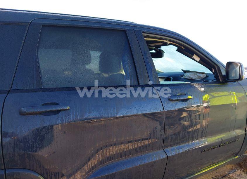 Photo 13 of 2017 Jeep Grand CHEROKEE ALTITUDE 4X2 (VIN 1C4RJEAG9HC953331)