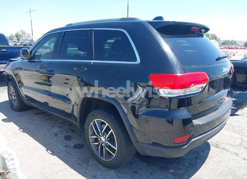 Photo 3 of 2018 Jeep Grand CHEROKEE LAREDO E 4X2 (VIN 1C4RJEAG9JC131344)