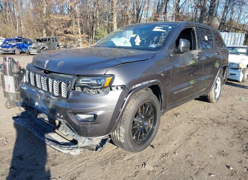 Photo 6 of 2018 Jeep Grand CHEROKEE ALTITUDE 4X2 (VIN 1C4RJEAG9JC403956)