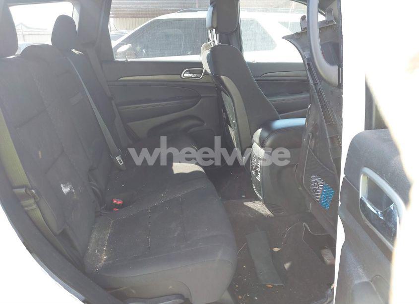 Photo 8 of 2018 Jeep Grand CHEROKEE LAREDO E 4X2 (VIN 1C4RJEAG9JC451120)