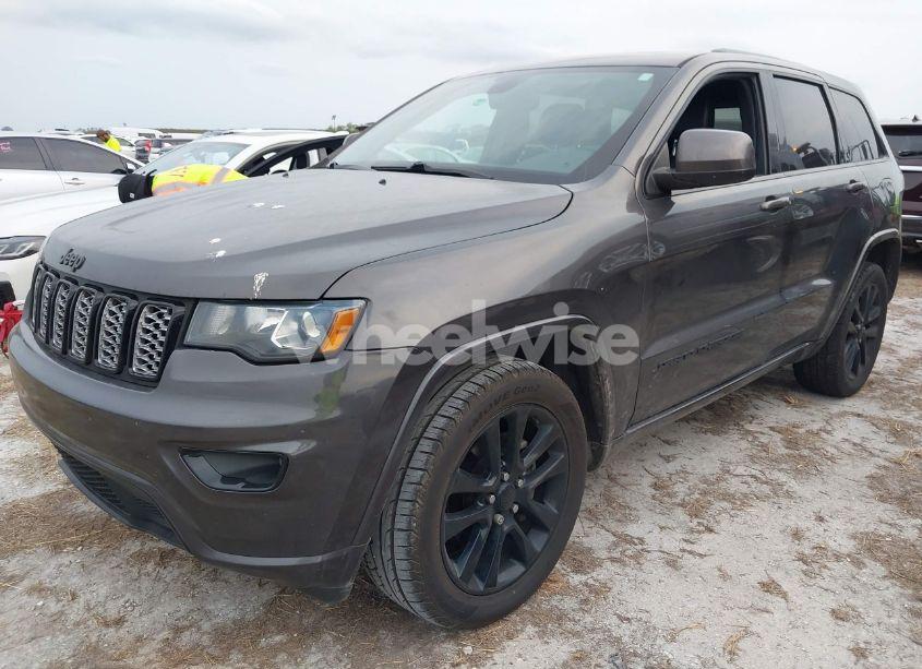 Photo 2 of 2019 Jeep Grand CHEROKEE ALTITUDE 4X2 (VIN 1C4RJEAG9KC672704)