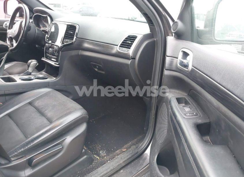 Photo 5 of 2019 Jeep Grand CHEROKEE ALTITUDE 4X2 (VIN 1C4RJEAG9KC672704)