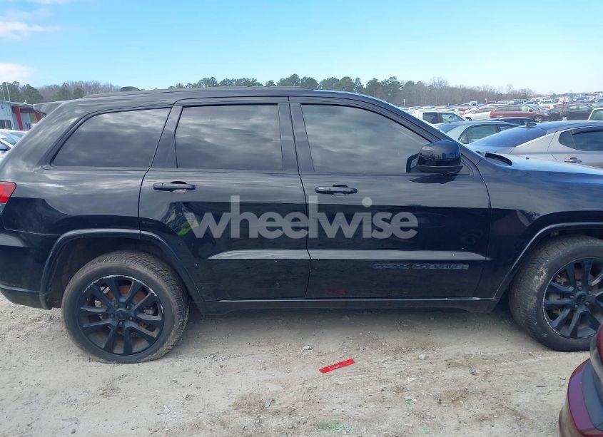 Photo 13 of 2019 Jeep Grand CHEROKEE ALTITUDE 4X2 (VIN 1C4RJEAG9KC798724)