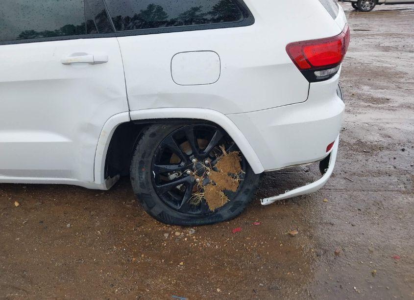 Photo 13 of 2020 Jeep Grand CHEROKEE ALTITUDE 4X2 (VIN 1C4RJEAG9LC202478)