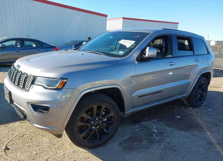 Photo 2 of 2020 Jeep Grand CHEROKEE ALTITUDE 4X2 (VIN 1C4RJEAG9LC428780)