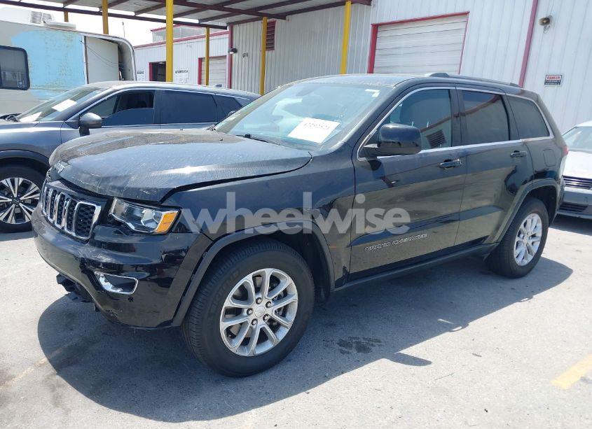 Photo 2 of 2021 Jeep Grand CHEROKEE LAREDO E 4X2 (VIN 1C4RJEAG9MC631153)